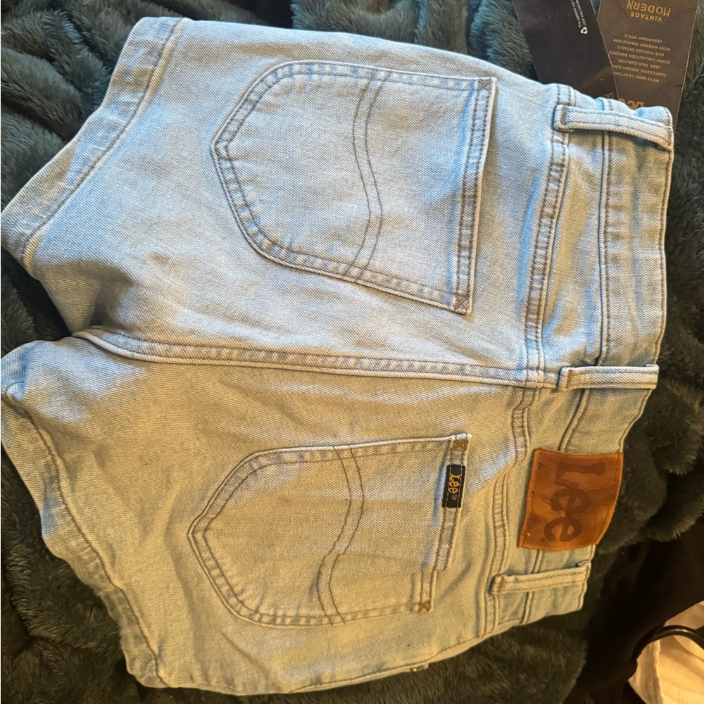 Lee : high rise pin up short